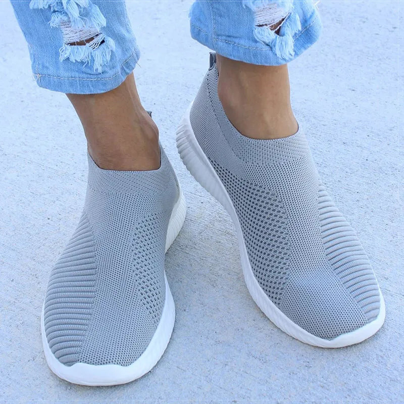 Damen Slip-On Sneaker Weiss Bequem Leicht Sommer Turnschuhe