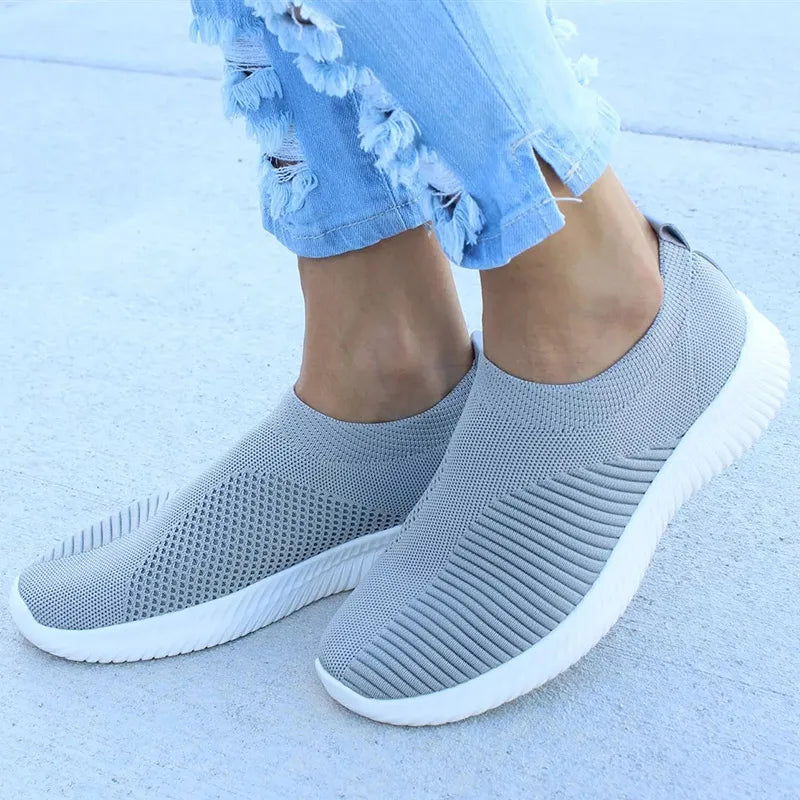 Damen Slip-On Sneaker Weiss Bequem Leicht Sommer Turnschuhe